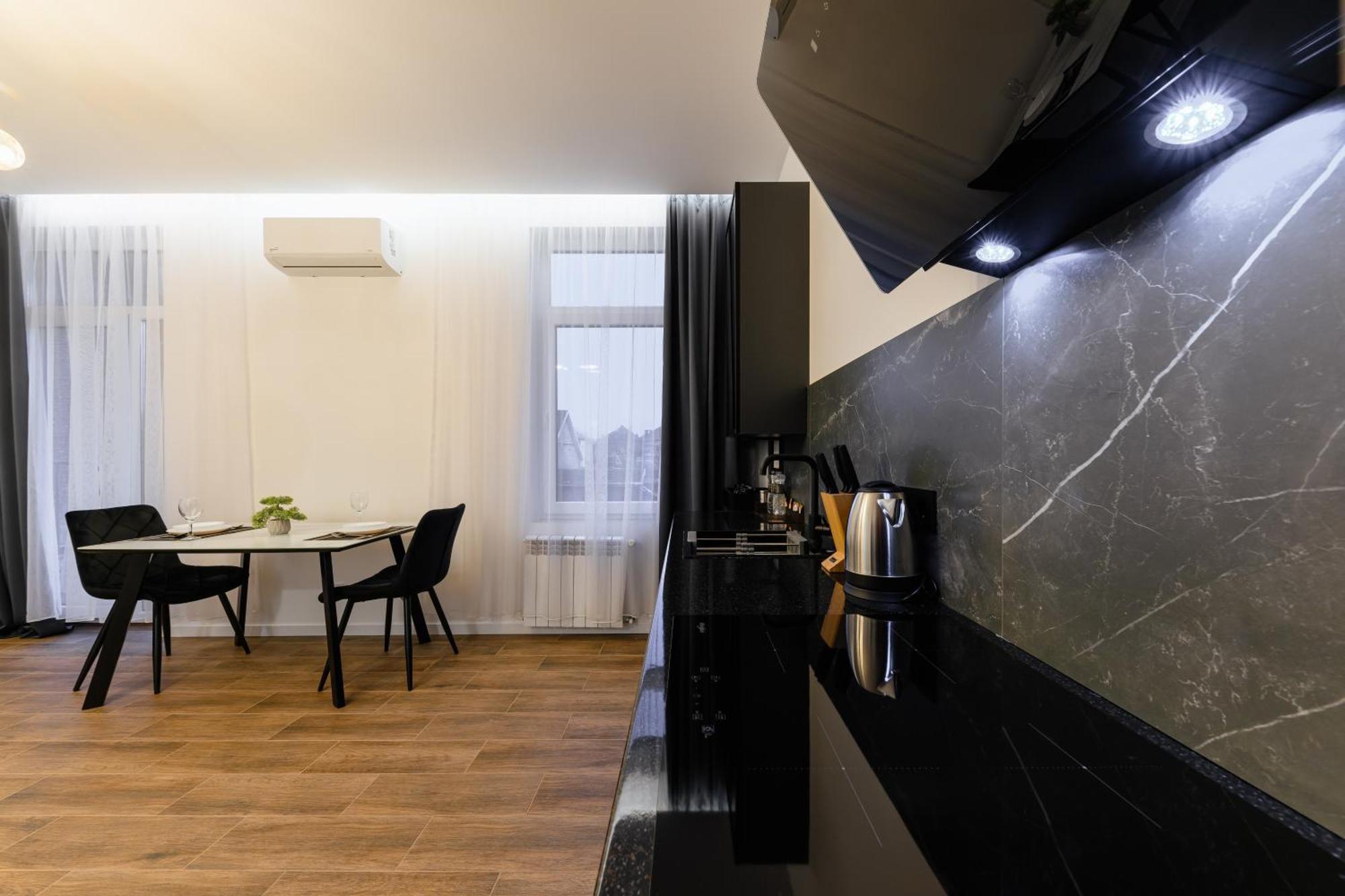 Luxury Apartments Laborca Uzjhorod Eksteriør bilde