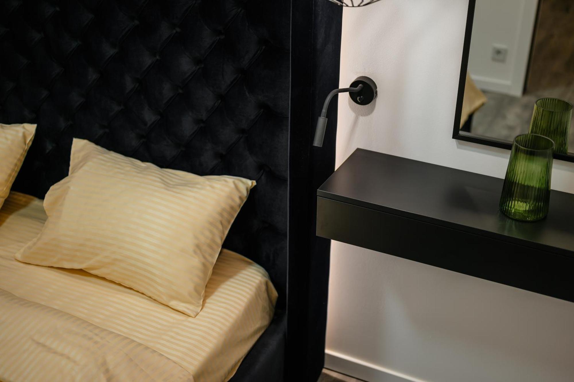 Luxury Apartments Laborca Uzjhorod Eksteriør bilde